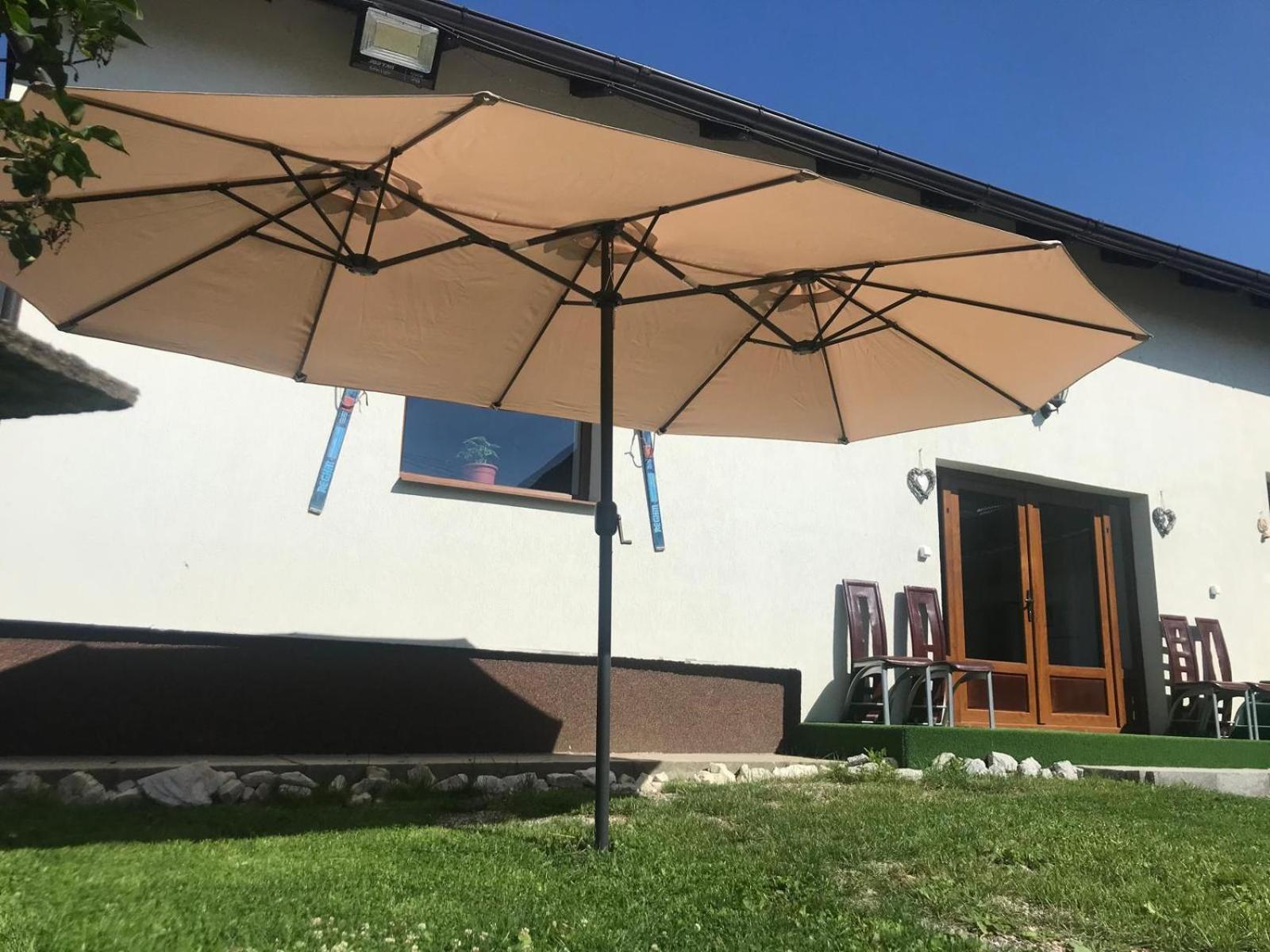 Gura Haitii Guest House La Tata מראה חיצוני תמונה